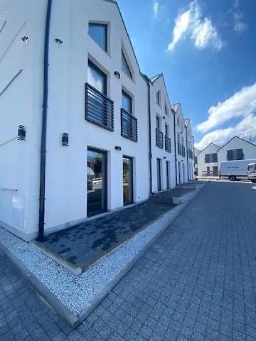 2- Pokojowy * كارباش